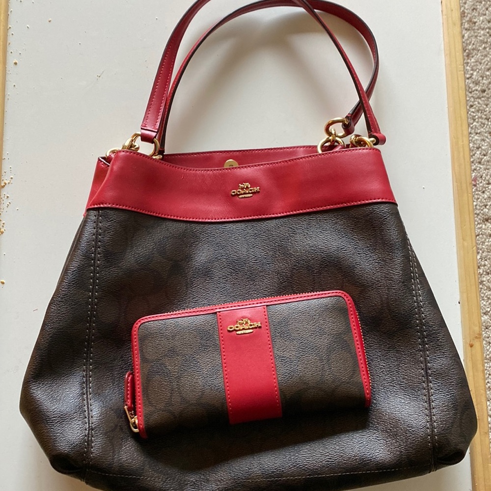 Coach purse and matching wallet!